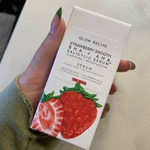 Strawberry Smooth BHA + AHA Salicylic Acid Serum